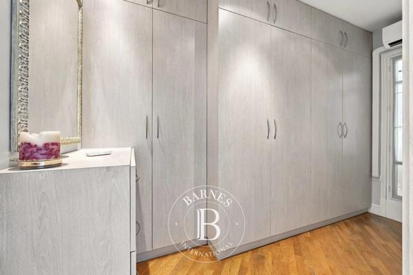 Paris 8ème, Appartement 4 Chambres -  164 m² à vendre