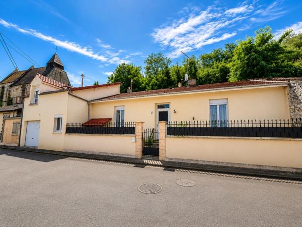 Maison 3 chambres avec chambre au RDC, garage et aucun gros travaux THIVERNY (60)