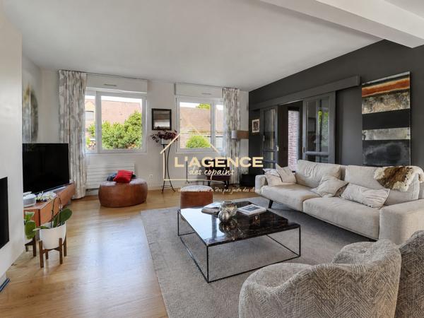 Maison individuelle 6 chambres + dépendance de 100 m² – À deux pas du centre-ville
