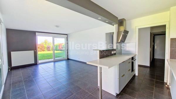 Magnifique T3 de 65 m² en rez de jardin avec garage
