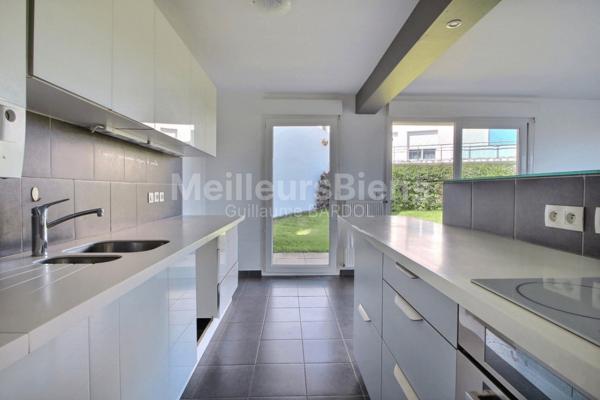 Magnifique T3 de 65 m² en rez de jardin avec garage