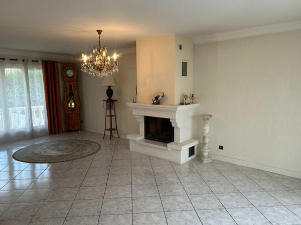 Maison Saint Prix 8 pièces