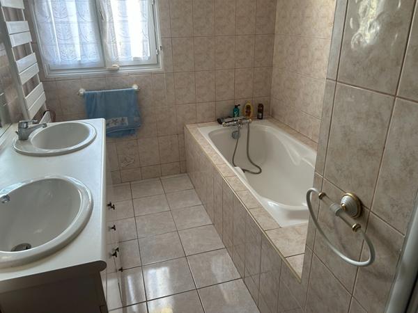 Maison Saint Prix 8 pièces