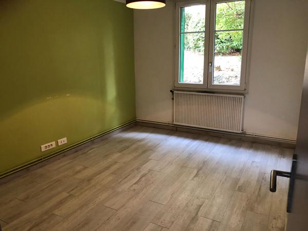 RES CITE PY/MARS12EME. Appartement type 3/4 avec cave.