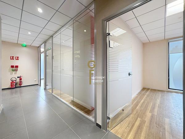✨ EMPLACEMENT PREMIUM – LOCAL PROFESSIONNEL 150 m² – CŒUR DE BOUSBECQUE