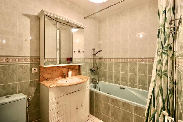 Appartement Champs Sur Marne 5 pièce(s) 99.45 m2