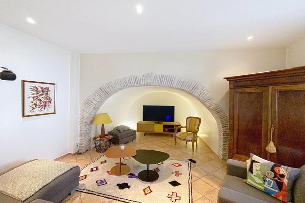 Vente Maison de ville Nîmes 5 Pièces 167 m²