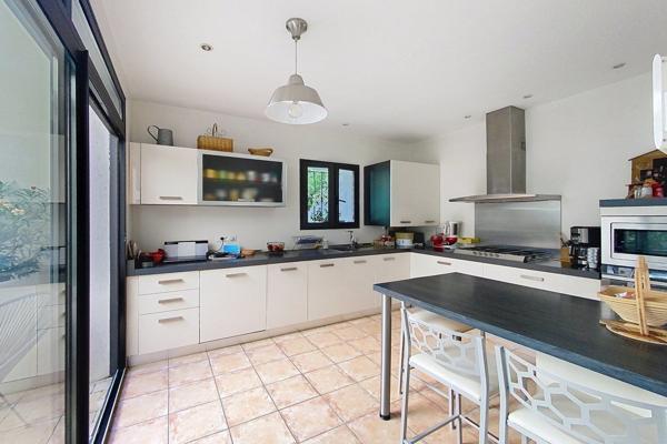 Vente Maison de ville Nîmes 5 Pièces 167 m²