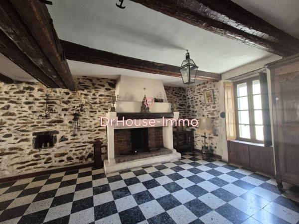 Maison à vendre 14 pièces de 360 m²