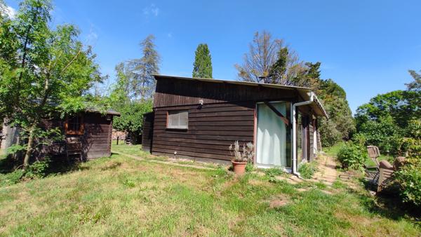 TERRAIN AVEC CHALET DE LOISIRS
