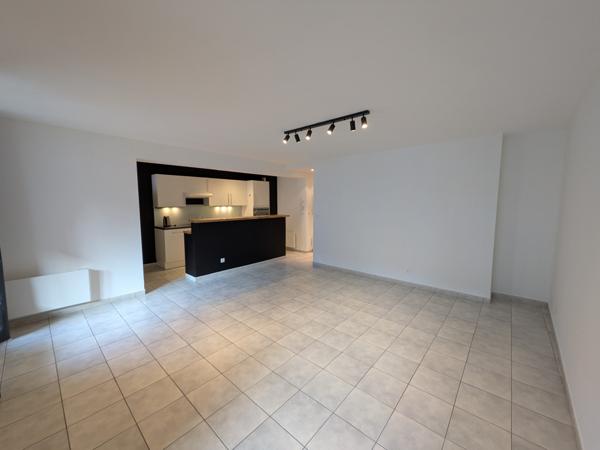 Marcq-en-Barœul (59700) Marcq-en-Barœul rue de la Reine Astrid - T3 de 66 m² avec terrasse, parking et garage