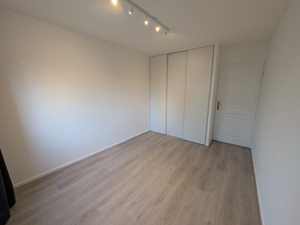 Marcq-en-Barœul (59700) Marcq-en-Barœul rue de la Reine Astrid - T3 de 66 m² avec terrasse, parking et garage