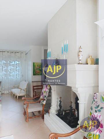 Biens de prestige à vendre Nantes : 1 134 000 € - AJP Immobilier Nantes Rond-Point de Rennes