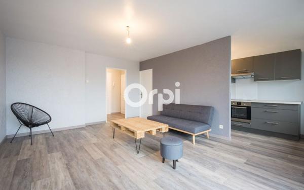 Appartement à vendre    2 pièces • 50 m2 La Chapelle-d'Armentières