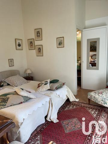 Maison 10 pièces de 315 m² à Libourne (33500)