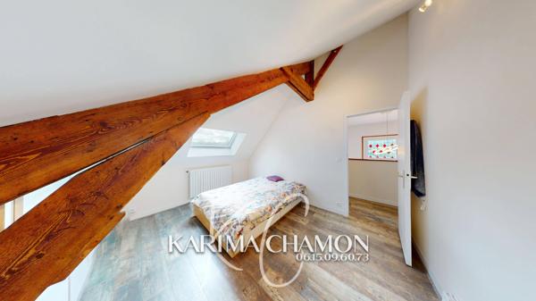 Maison
         10 pièces
        - 228 m² Bien prestige 699 000 € *