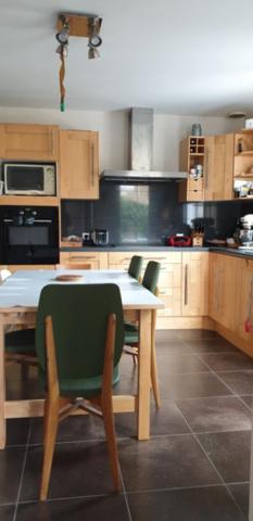 Jolie maison familiale proche commodités! DISPONIBILITE 2021