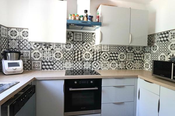 Maison 5 pièces de 80 m² avec jardin