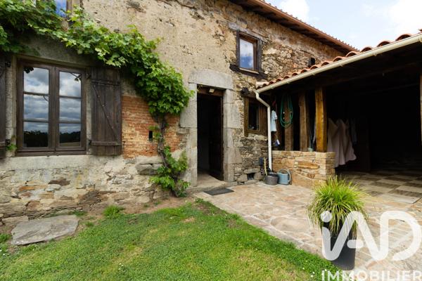 Maison à vendre 6 pièces 174,75 m² Nexon