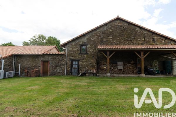 Maison à vendre 6 pièces 174,75 m² Nexon