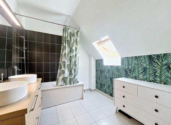 Maison 5 pièces - idéale pour jeunes parents
