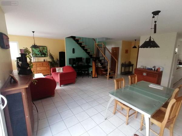 Maison individuelle à vendre à Saint-Thurial en Ille-et-Vilaine (35310), ref : 35129-6074