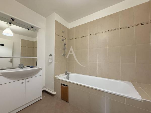 Appartement Pontault Combault 4 pièce(s) 77.9 m2