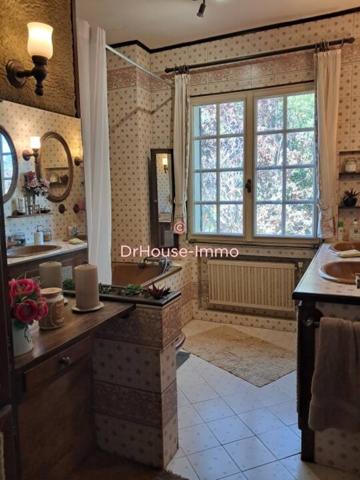 Maison à vendre 6 pièces de 183 m²