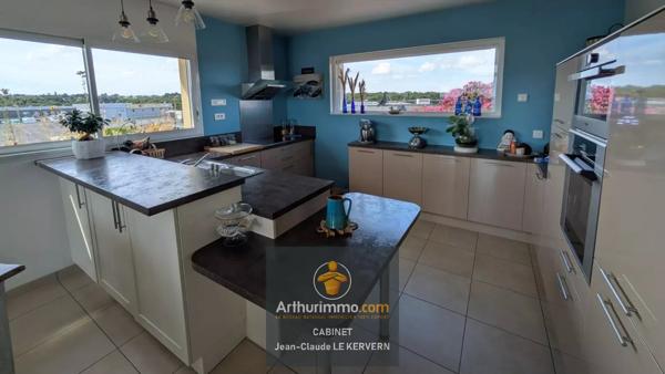 Vente                                                      Maison
                        
                     7 pièces                      155 m2                     à Binic-Étables-sur-Mer