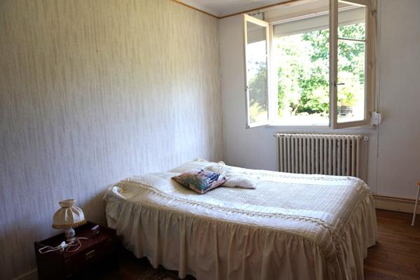 Grande maison familiale, 6 chambres, avec terrain arboré