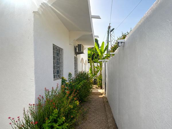 Maison 3 chambres à louer - Somone, proche route principale Somone