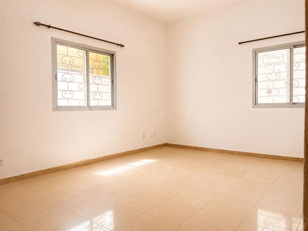 Maison 3 chambres à louer - Somone, proche route principale Somone