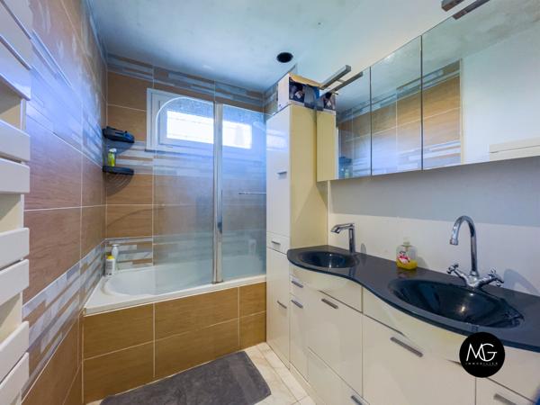 Maison individuelle, 3 chambres, proche de Houdan (78)