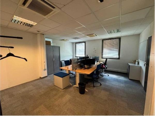 À VENDRE - Bureaux de 650 m² au Technopole à Saint-Étienne