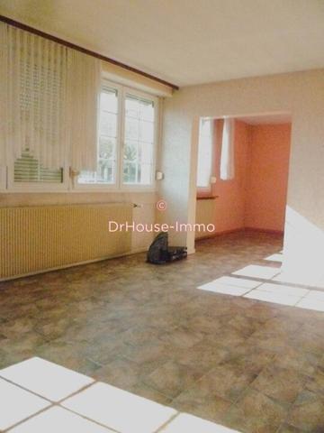 Maison à vendre 7 pièces de 133 m²