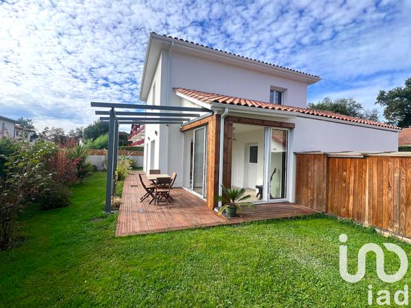 Maison à vendre 6 pièces 121 m² Boucau