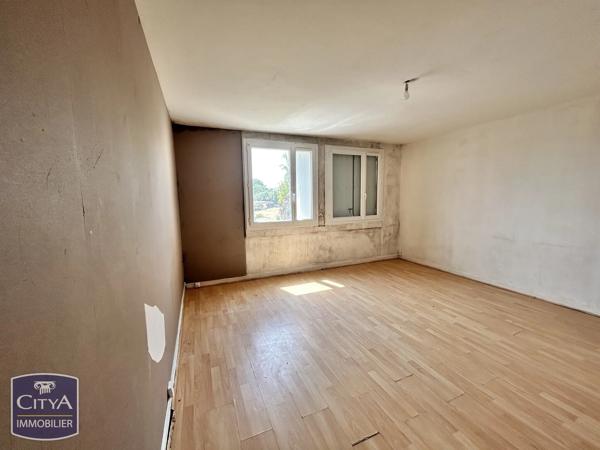 Appartement à vendre 4 pièces 66.99m² Bourges (18000)