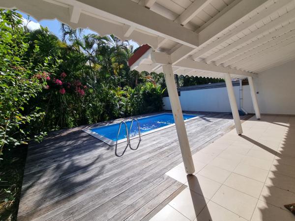 Gosier (97190) Maison T4 Saint Félix