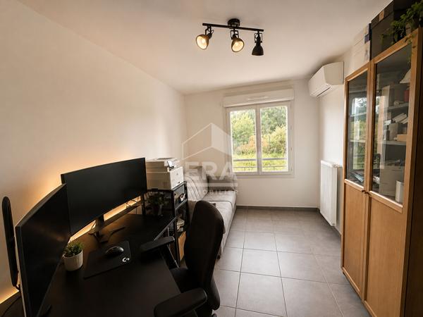 Appartement  T3 avec jardin dans résidence sécurisé avec piscine.