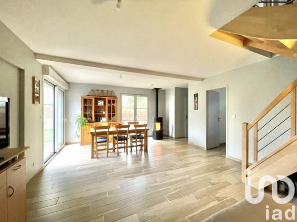 Maison 5 pièces de 96 m² à La Ferté-Saint-Aubin (45240)