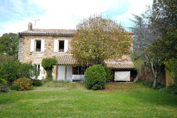 Maison à vendre 6 pièces de 228 m²