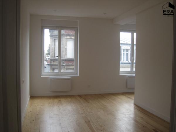APPARTEMENT A LOUER PROCHE CENTRE VILLE DE ST QUENTIN 02100