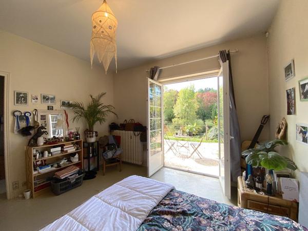 PROPRIETE avec 1,6HA Angouleme