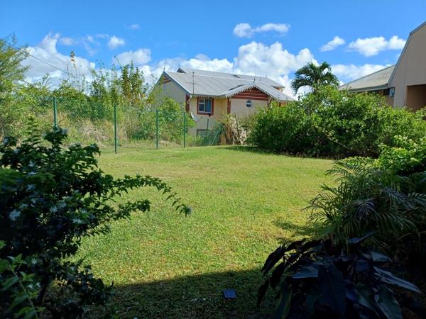 Grand studio meublé– Anse Mitan-Trois-Îlets – Martinique