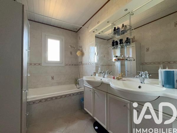 Maison à vendre 5 pièces 82 m² Mouroux