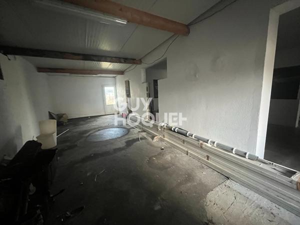 Maison à vendre de 8 pièces de 400 m²