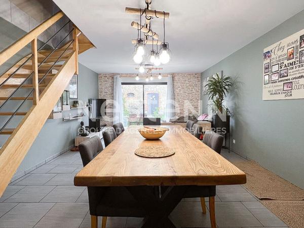 Rénovée avec goût, Maison 5 ch. + jardin + dépendance