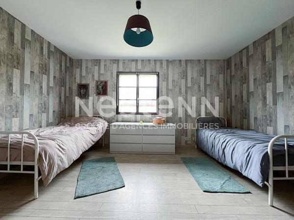 Rénovée avec goût, Maison 5 ch. + jardin + dépendance