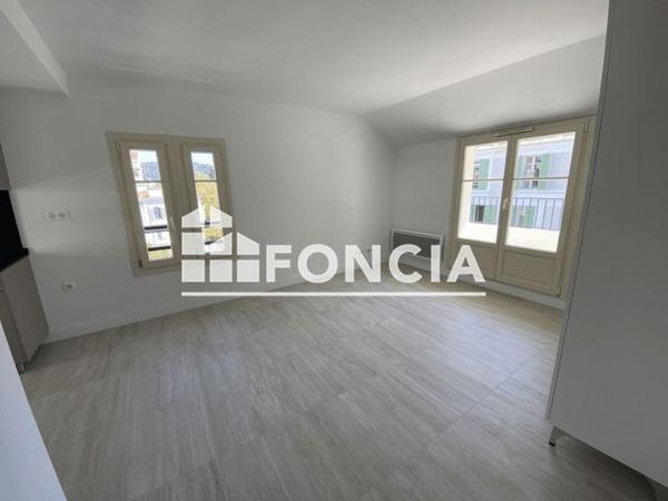 Location Appartement 2 pièces 42.51 m² - 5 RUE CAMPESTRA Cannes 06400