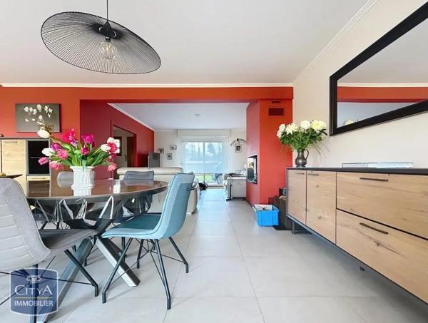 Maison à louer 5 pièces 155.05m² Duisans (62161)